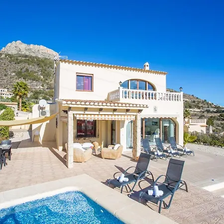 Abahana Villas Gabriela فيلة *